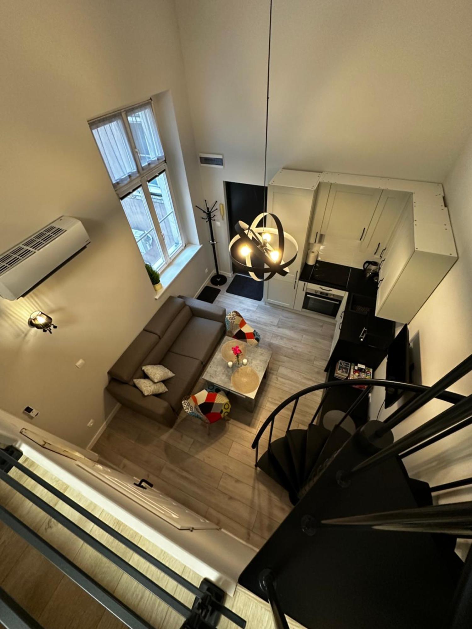 Miniapartament Jelonka イェレニャ・グーラ エクステリア 写真