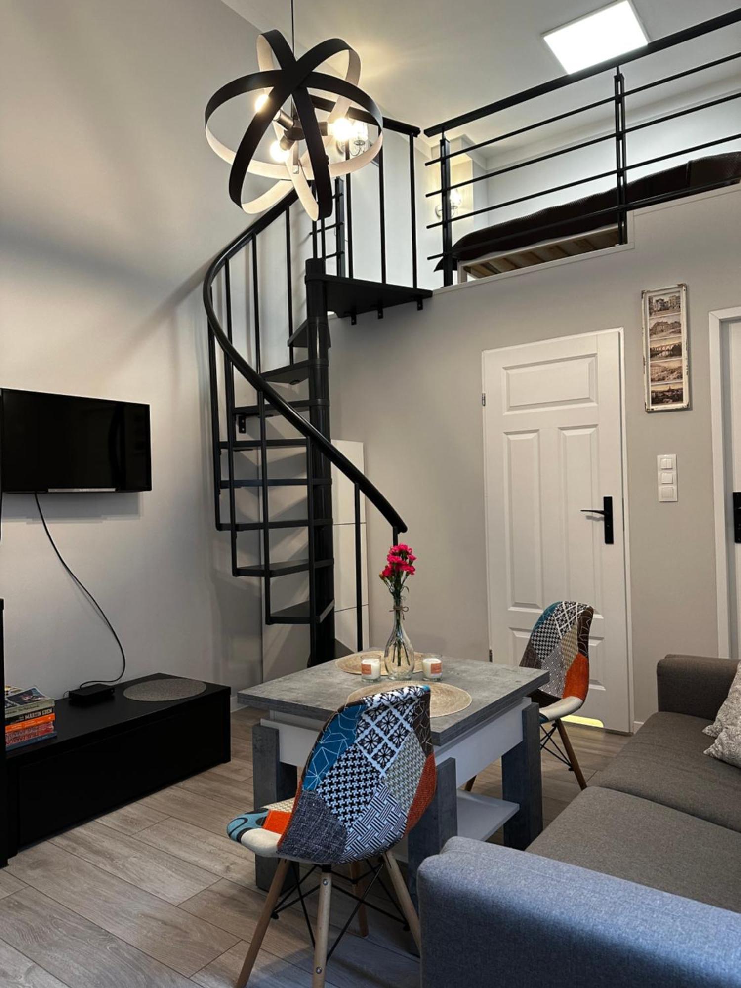 Miniapartament Jelonka イェレニャ・グーラ エクステリア 写真