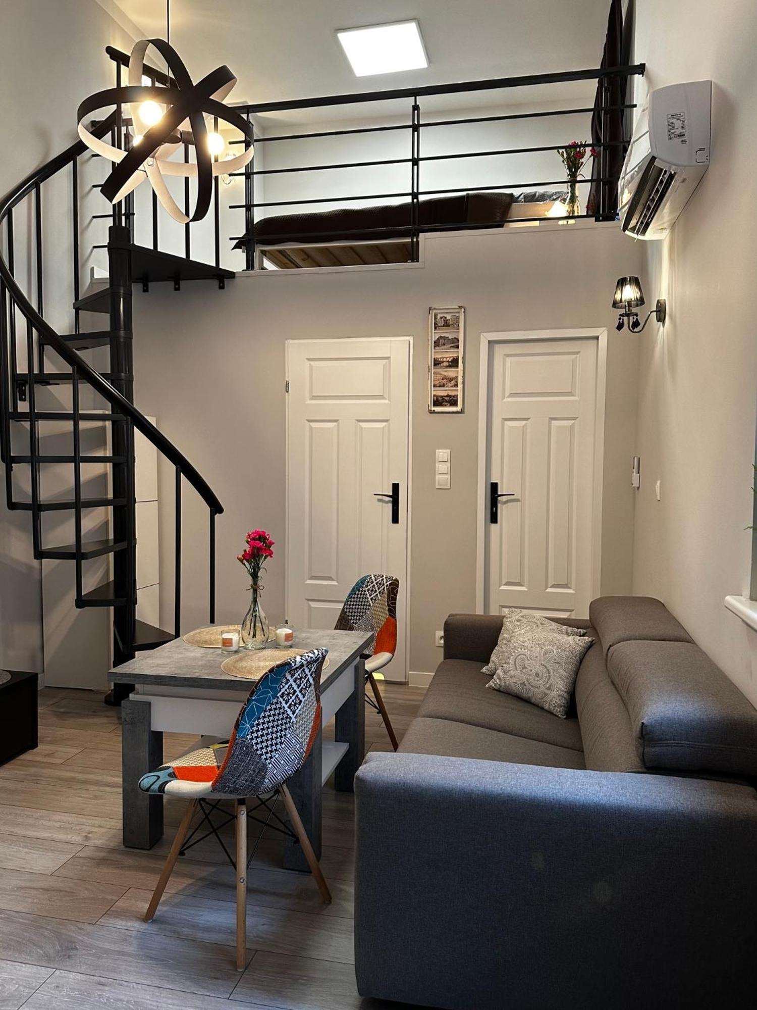 Miniapartament Jelonka イェレニャ・グーラ エクステリア 写真